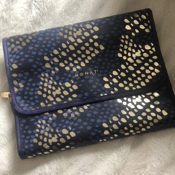 Monat Handbags - Monat Makeup Travel Case